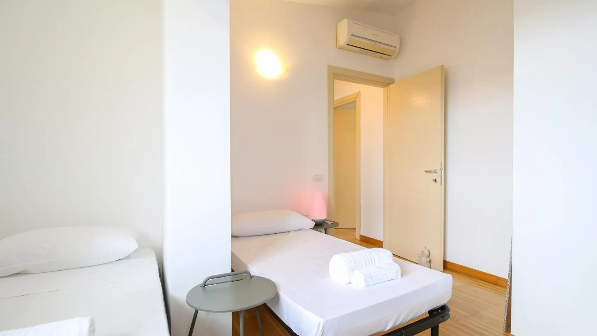 Sardinianworld-Sopra I Tetti Della Citta Appartement Oristano