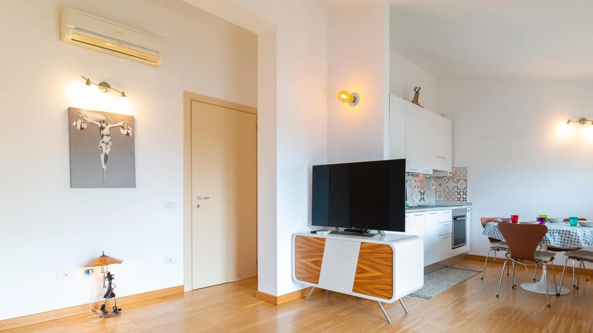 Sardinianworld-Sopra I Tetti Della Citta Appartement Oristano